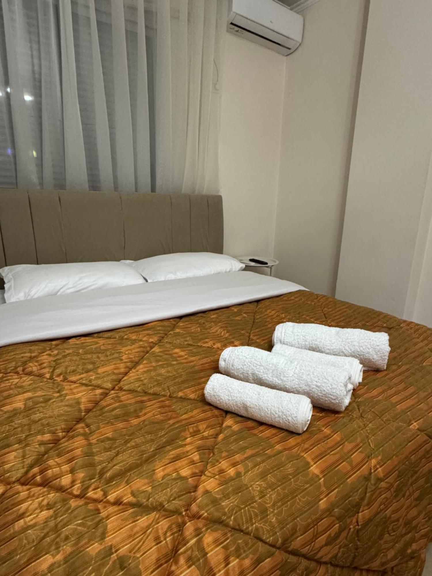 Condor Center Tirana Apartment Luaran gambar